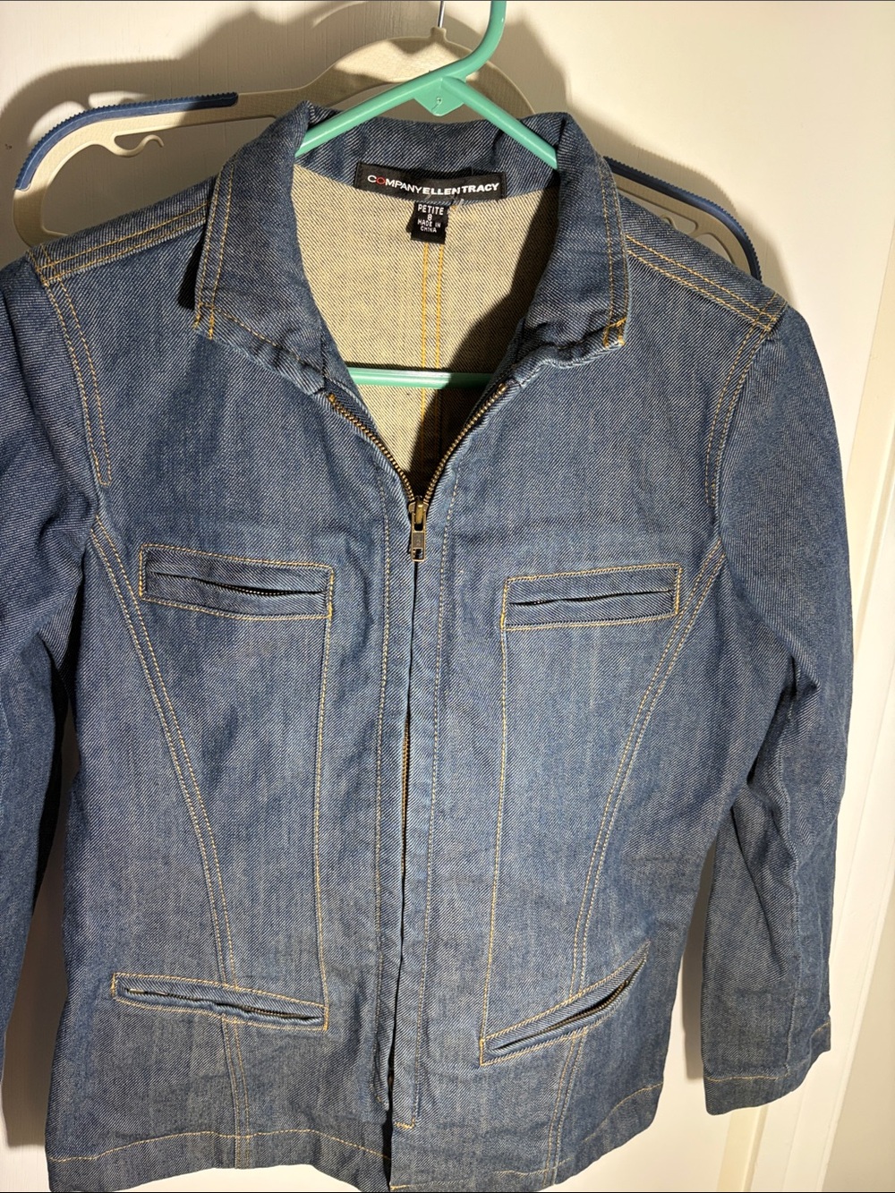 Ellen Tracy Medium Blue Denim Zip Jacket